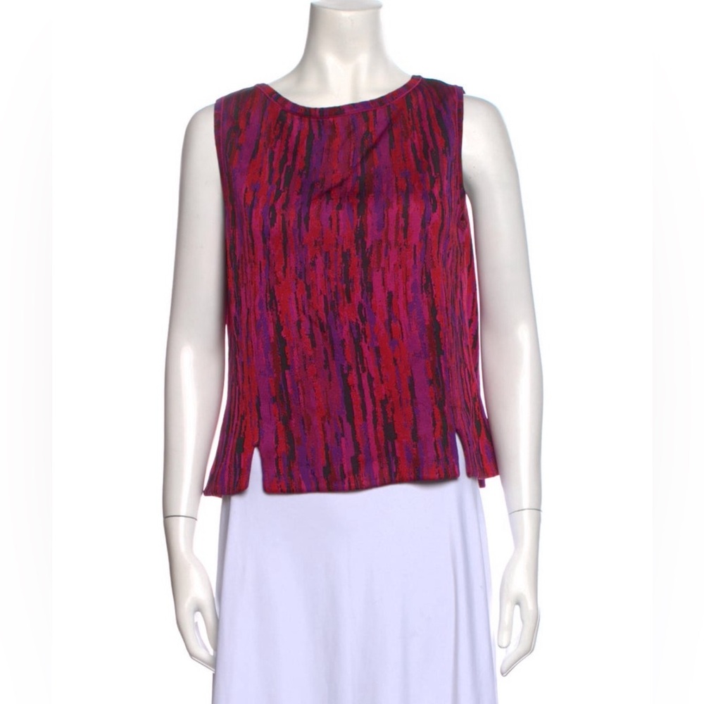 St. John sleeveless blouse, size 8